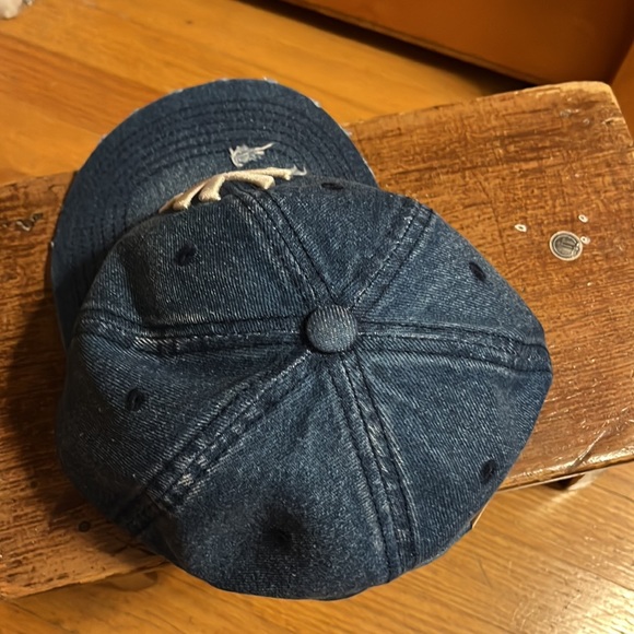 New York Yankees Dark Denim Vented Baseball Cap Hat OS NWT Adjustable - Picture 5 of 10